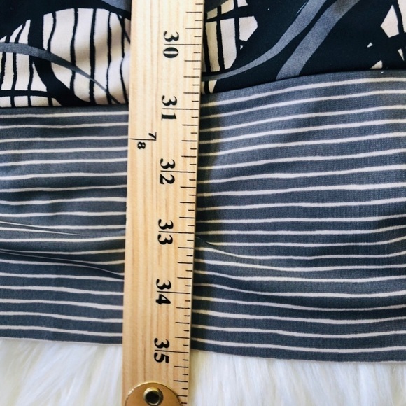 BCBGMAXAZRIA Sleeveless Dress Sz M - Picture 6 of 8